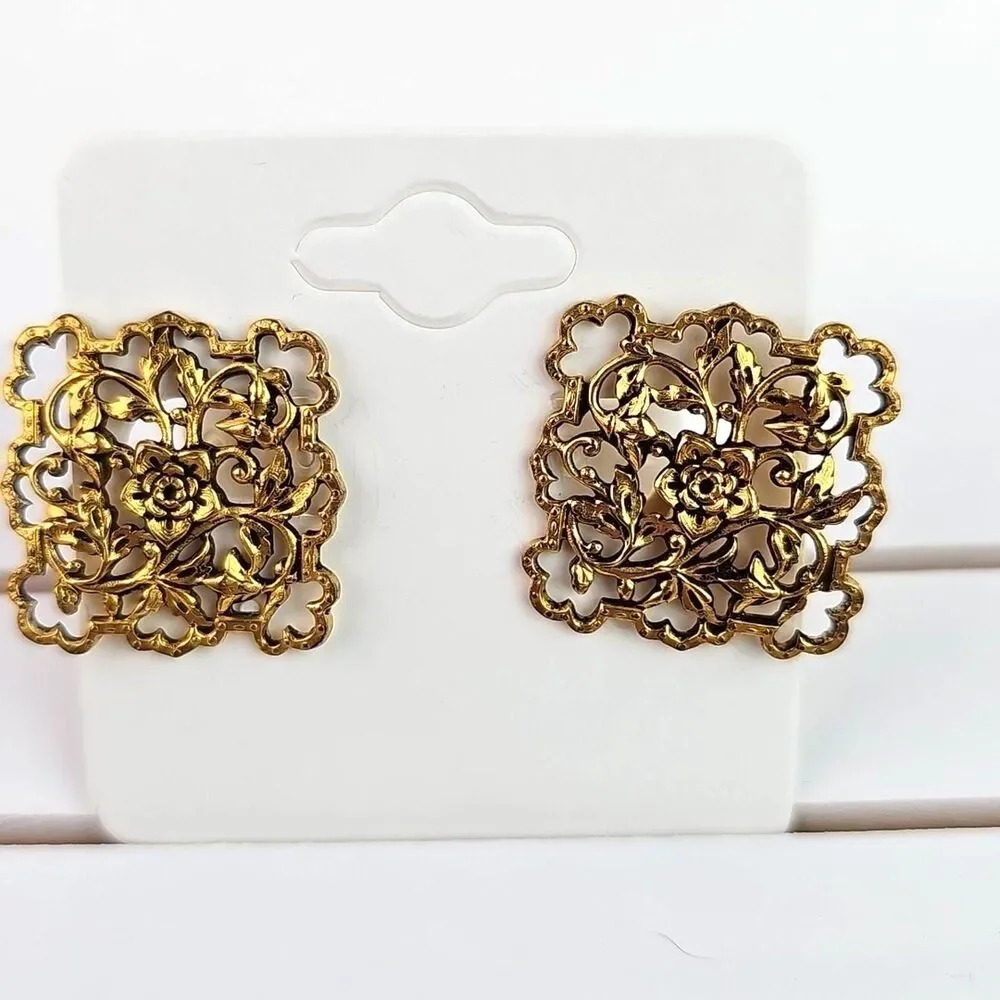 Vintage Cufflinks Gold Tone Filigree Black Foil Red Etched Ovals Unisex 4 Sets